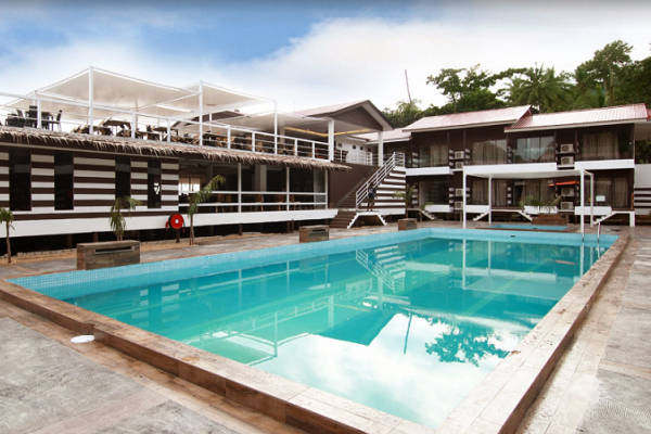 Swimming Pool at The Barat Tioman Beach Resort